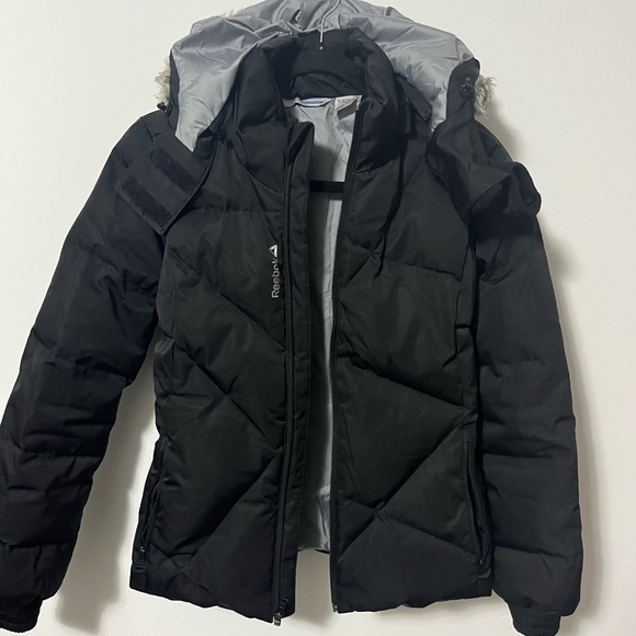 Rebook Jacket XS - Picture 2 of 6